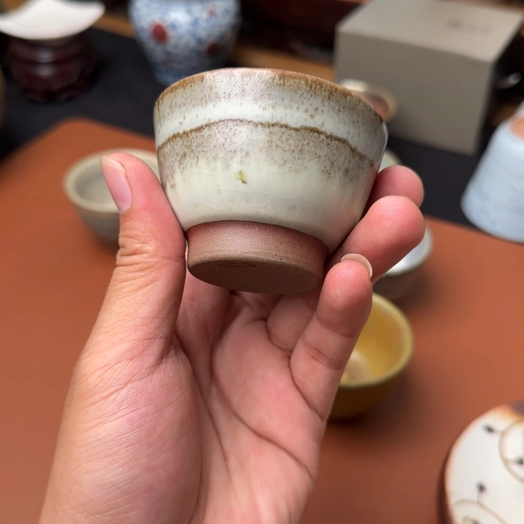 豪***辉台湾蔡荣佑双挂釉杯