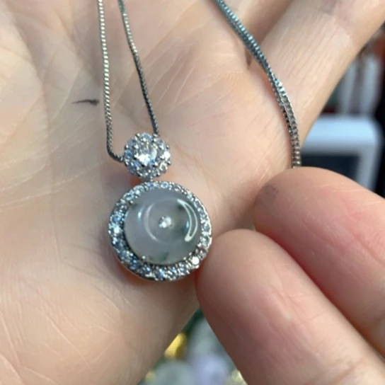 翡翠未镶嵌颈饰平安扣吊