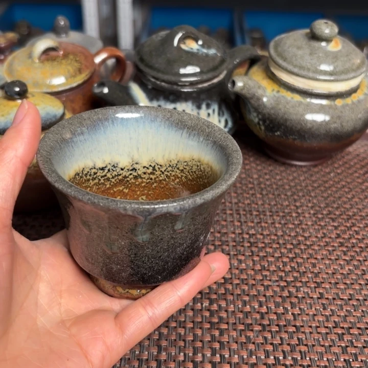 茶杯紫砂压手马蹄150 c