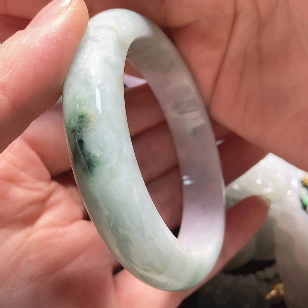 翡翠未镶嵌颈饰57.1