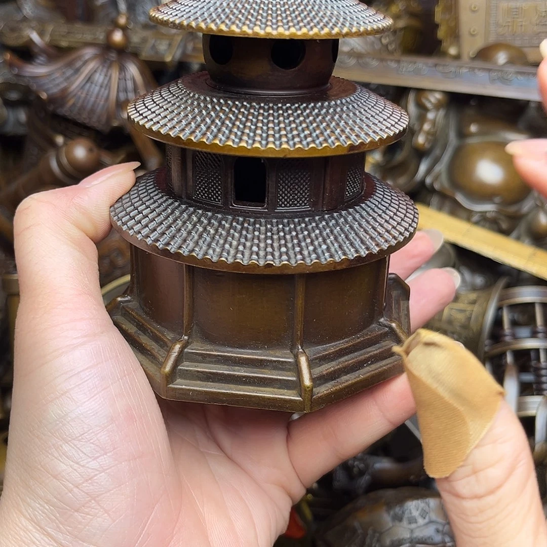 精美铜器批发档口