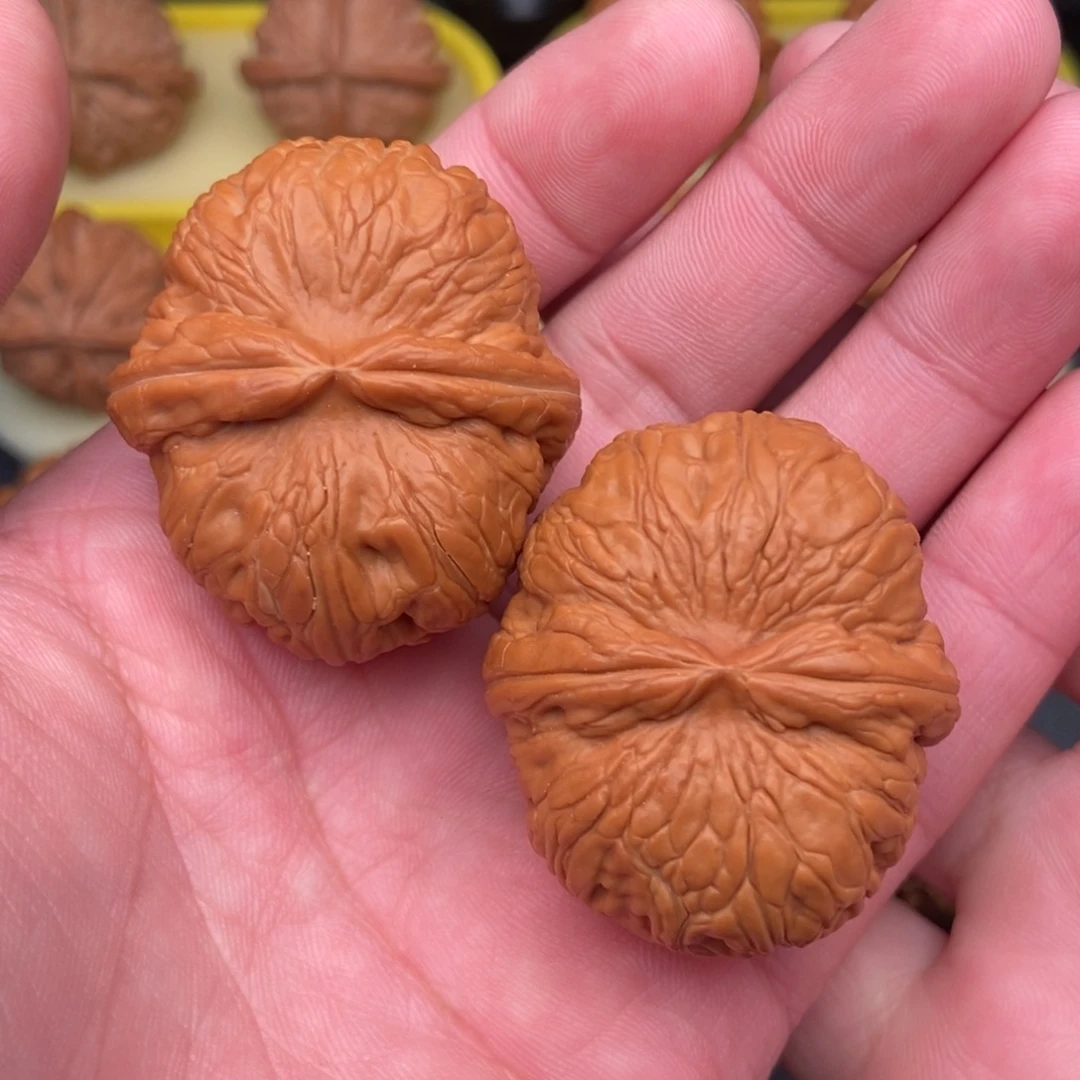 文玩核桃把件毕业元宝42