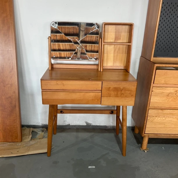 不退换瑕疵无售后 80*40*122 樱桃木化妆桌