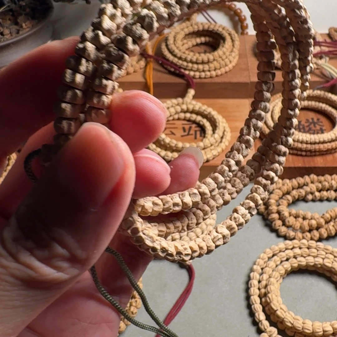 柏香籽/百香籽手串有*6.5