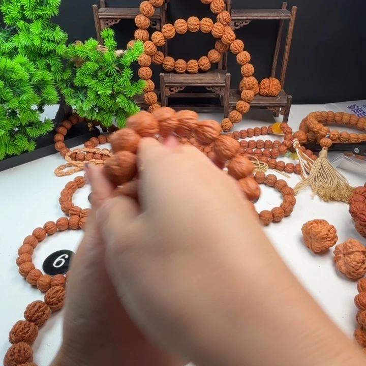 *****文玩核桃手串小核桃3