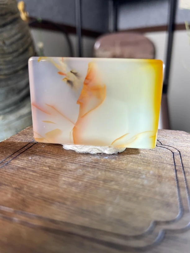 红龙纹象形关公画面石奇石