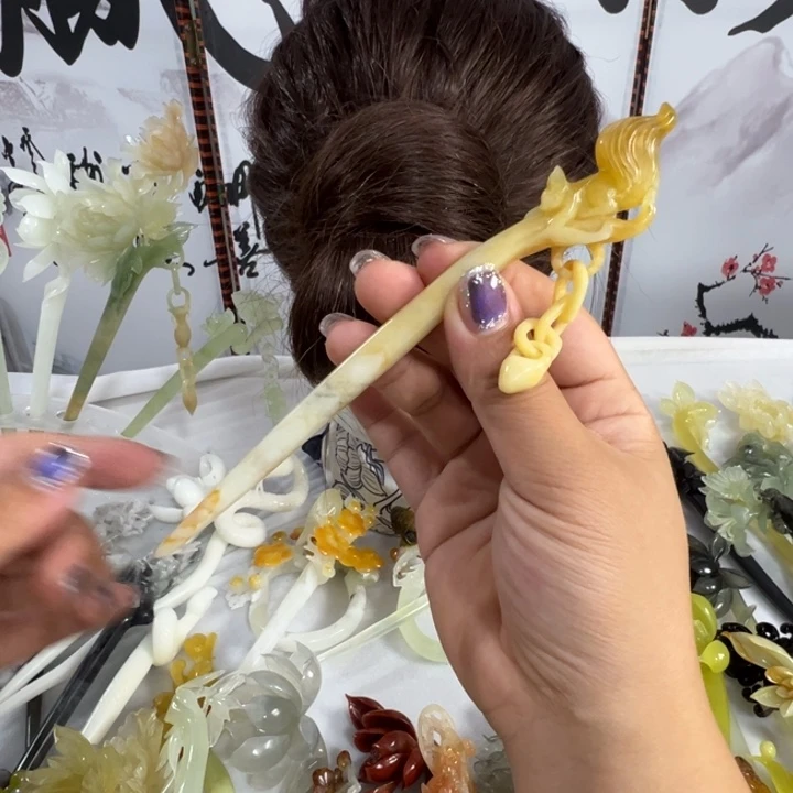 长***伙定制蛇纹石玉毛货发饰