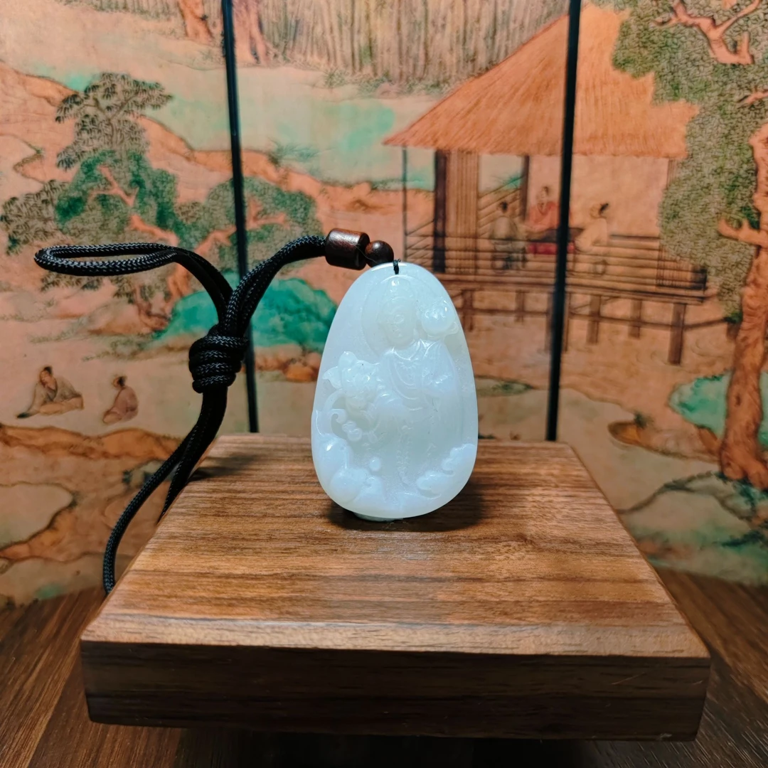 A和田玉观音吊坠0354