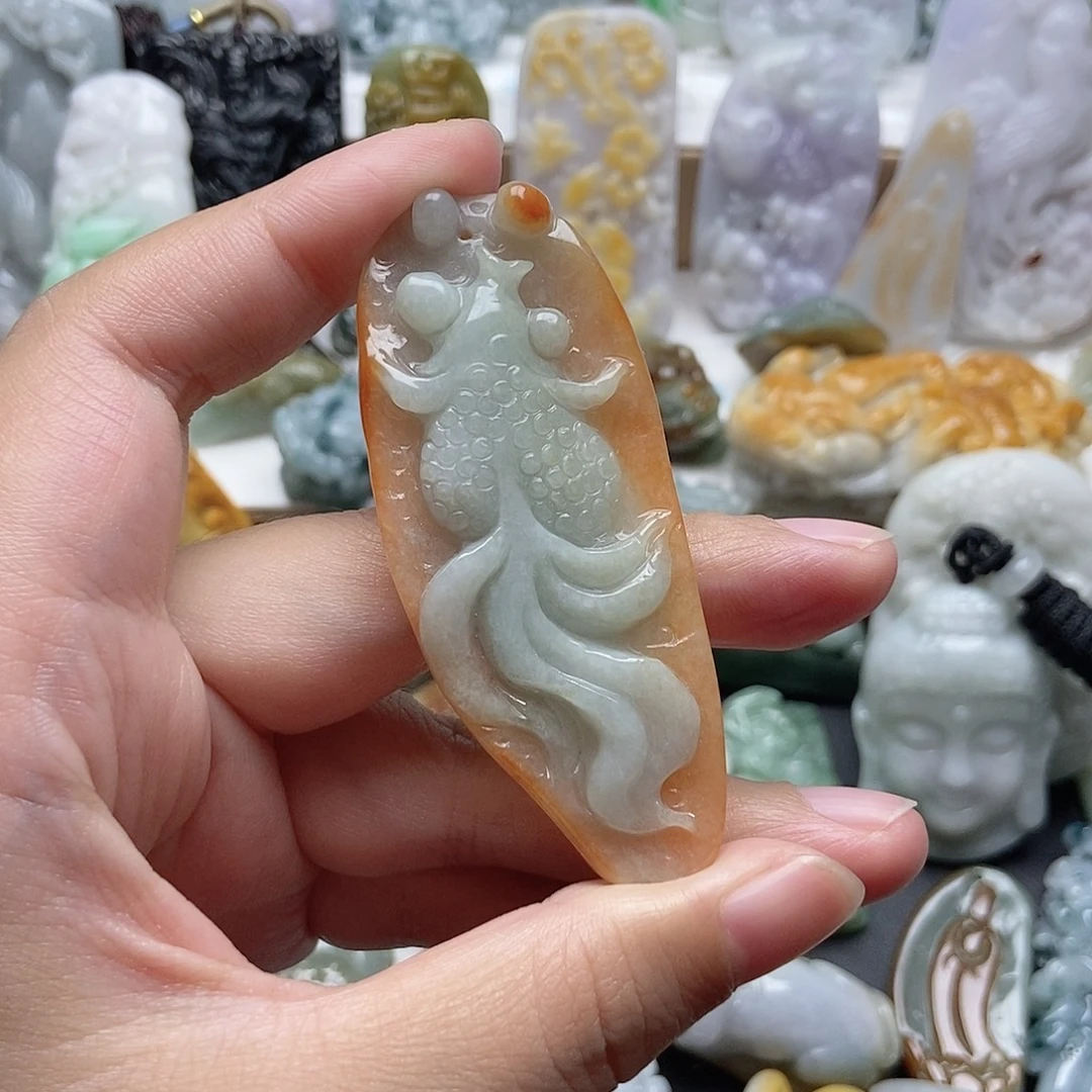 翡翠未镶嵌颈饰翡翠