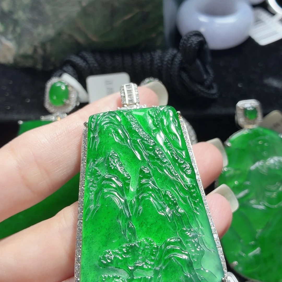 翡翠银S925镶嵌颈饰