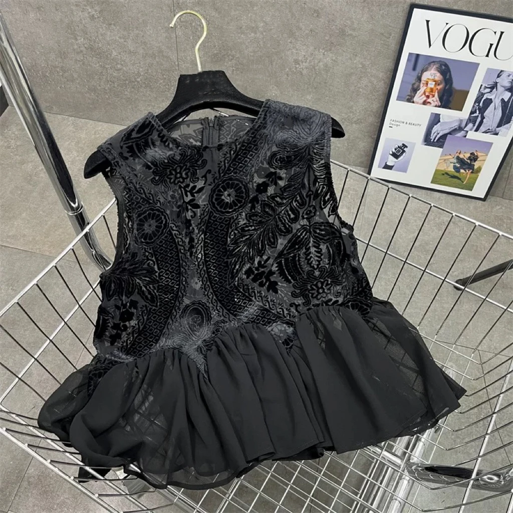 黑色雕花高级感百搭上衣女 6121