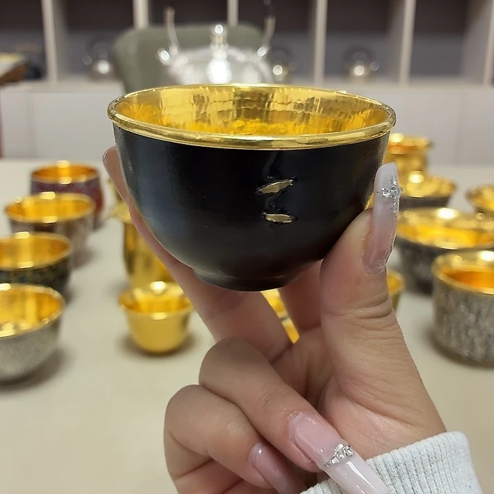 李小鹤铁包金2克足金999锔钉杯100毫升 金皮成本两千多了