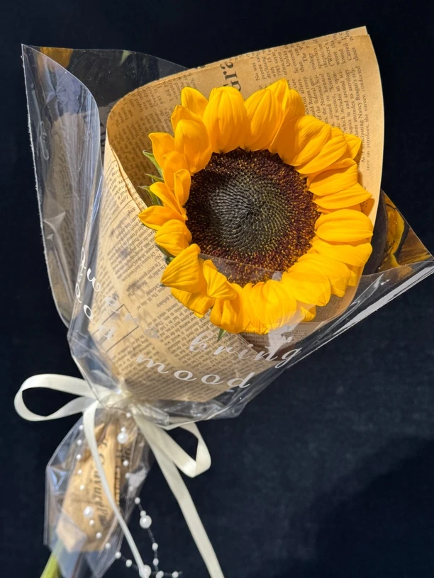 【未来可期】1枝向日葵玫瑰小香风花束鲜花送女友送闺蜜朋友生日约会仪式感礼物·鲜花小时达鲜花订购同城配送