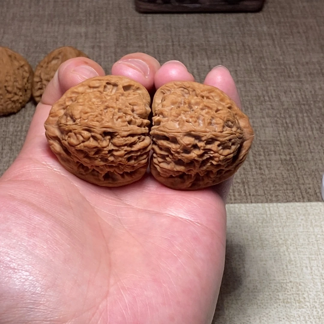 桃核吊坠全品三角南疆石43尺寸