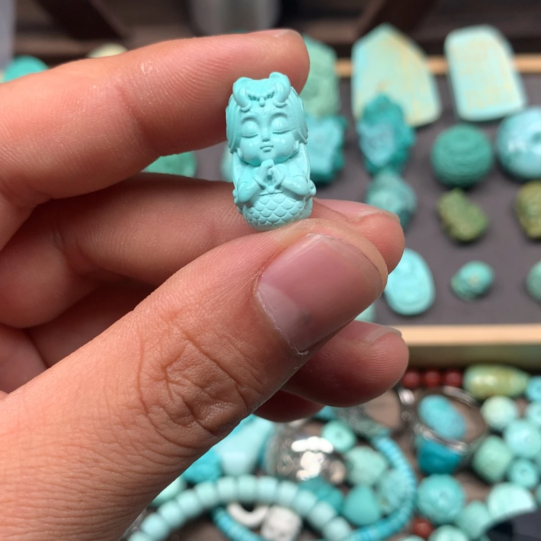 绿松石雕刻未镶嵌