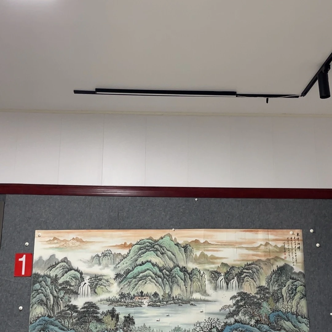 爱***国国画小八尺画芯 作品