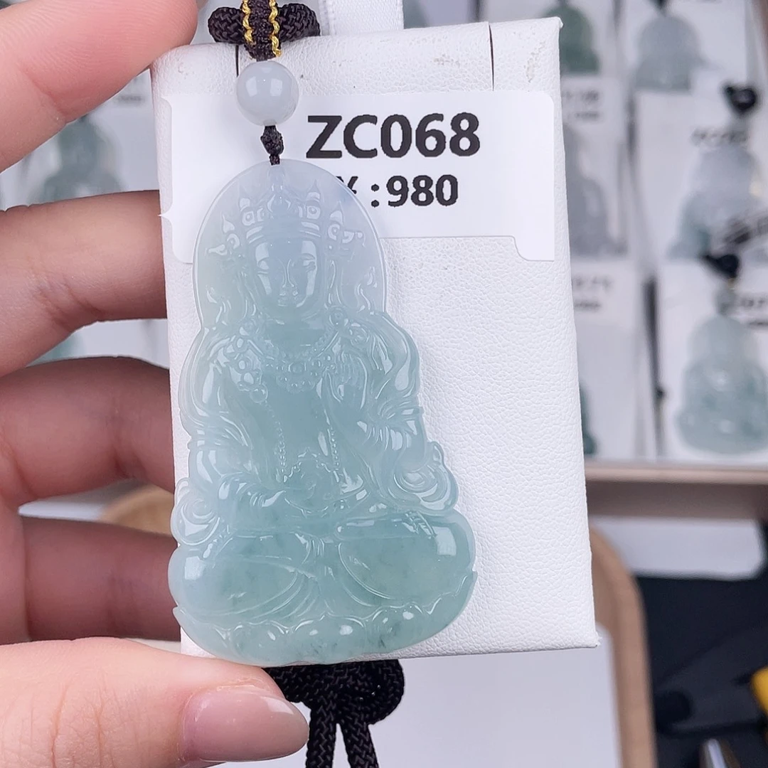 翡翠未镶嵌颈饰zc068