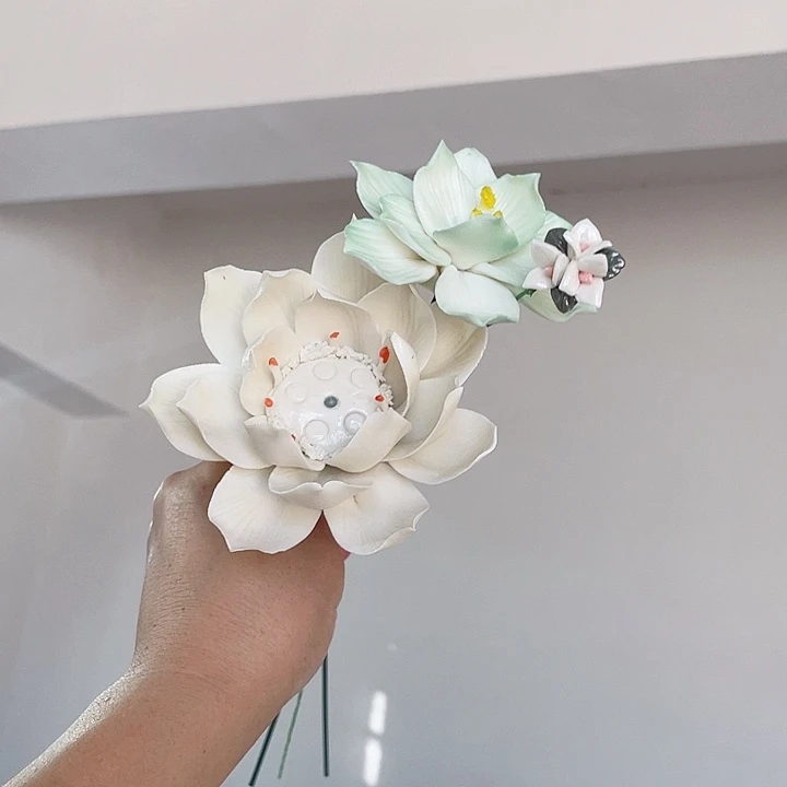 瓷片德化工厂陶瓷手工捏花