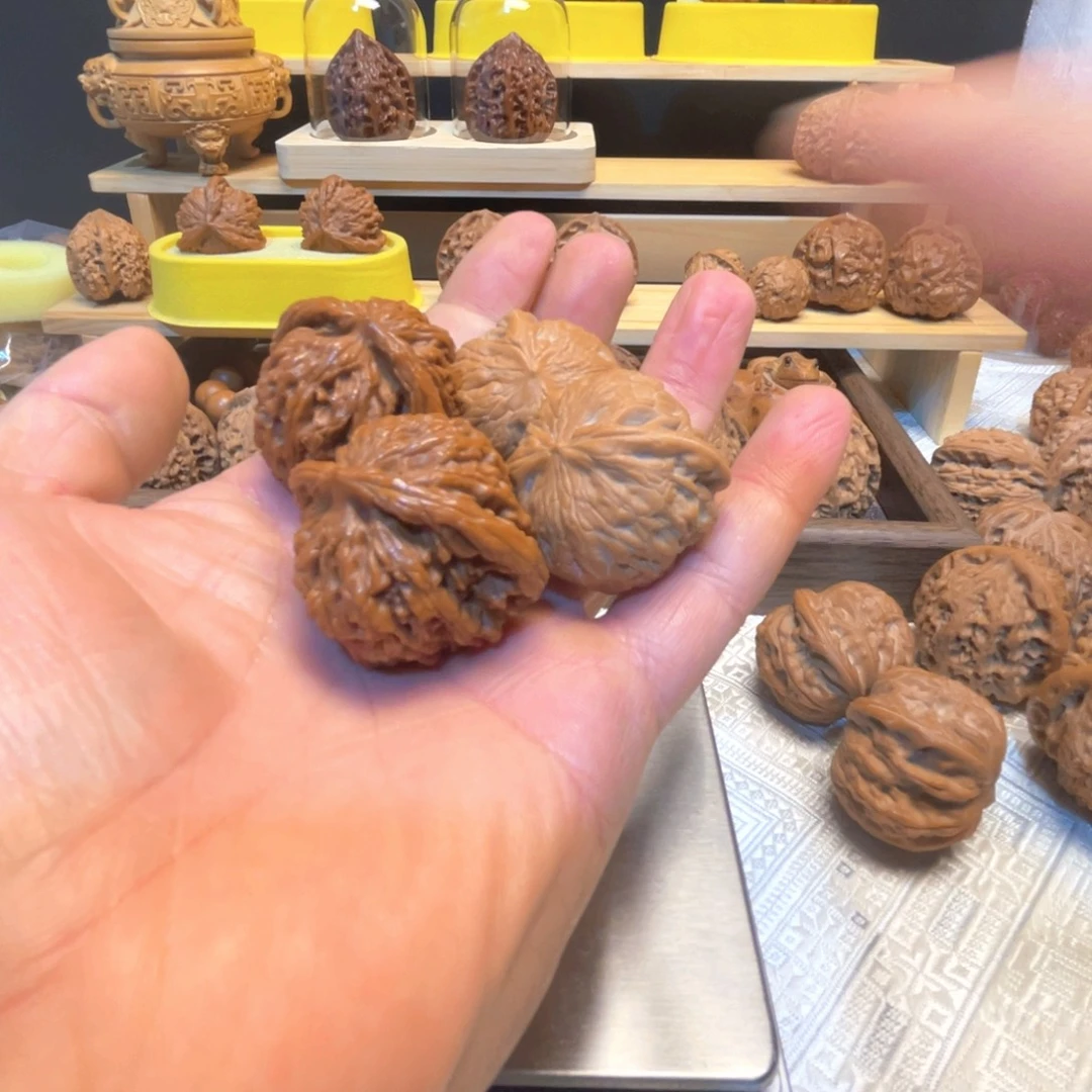 飛***飛核桃铁锤一对，四座楼一对