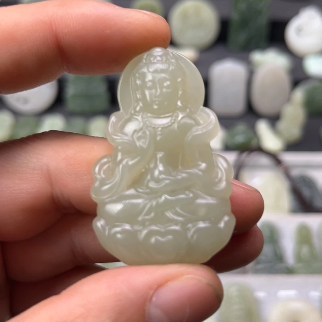 和田玉颈饰未镶嵌