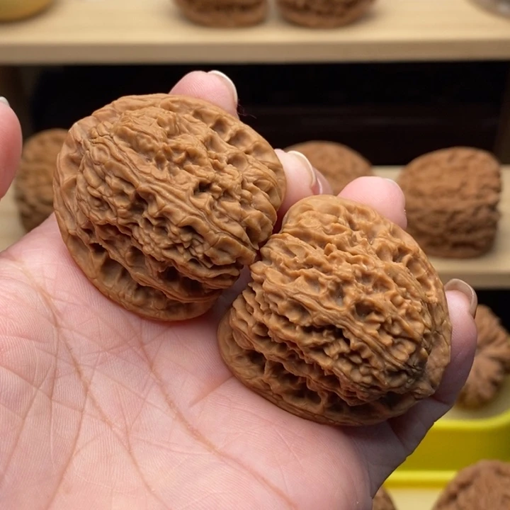 吊坠文玩核桃史*奇正三角毕业38尺1115