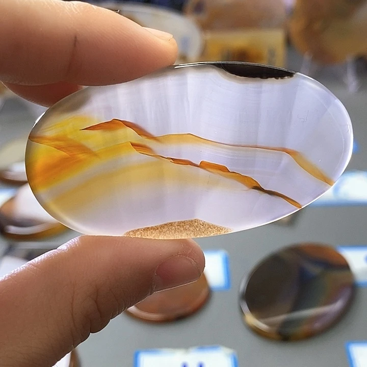 玛瑙/玉髓未镶嵌珠宝半成品