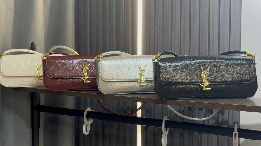 腋下斜挎包女士百搭小方包单肩时尚商务通勤托特包