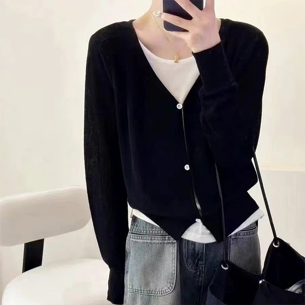 胸86-146长58毛针织衫长袖假两件黑白撞色气质百搭上衣 7840