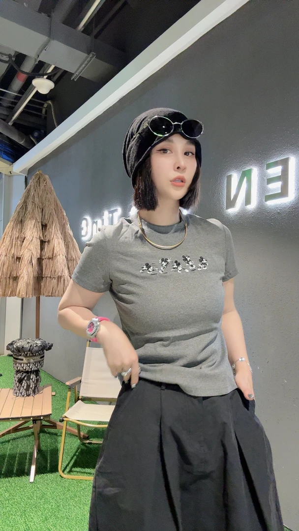 2025早秋新款258580时尚百搭透气休闲米奇图案短袖
