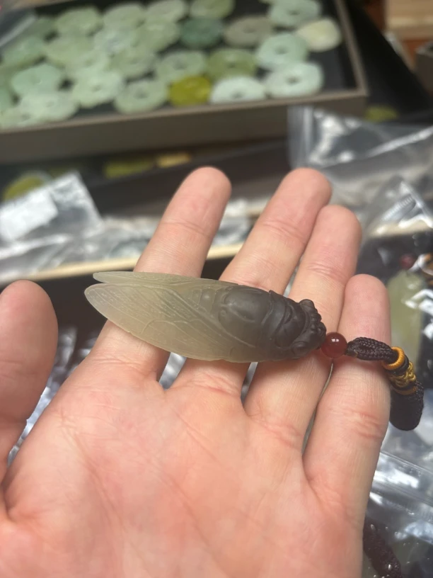 岫玉吊坠多样性发一个