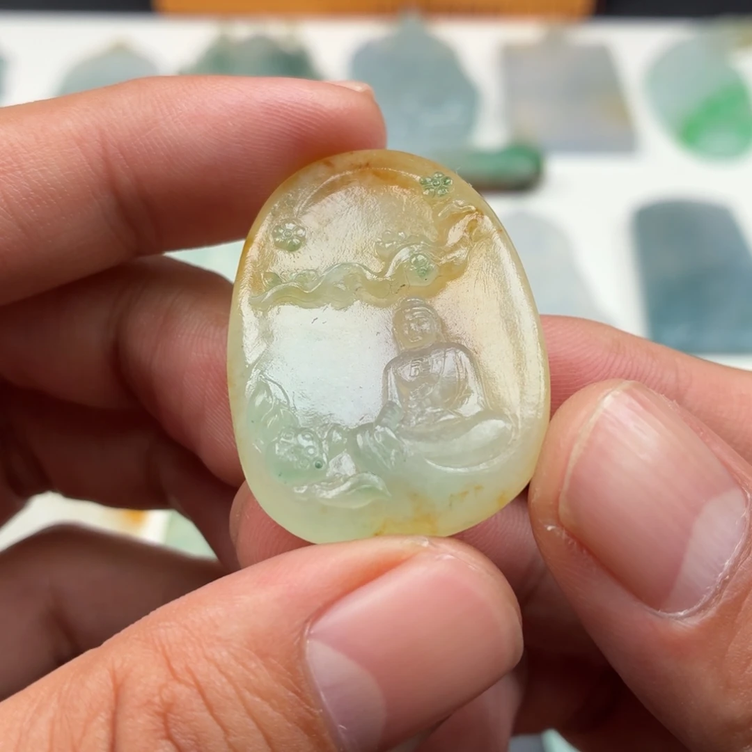 定制翡翠未镶嵌黄加绿花开见佛