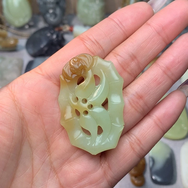 和田玉挂件未镶嵌