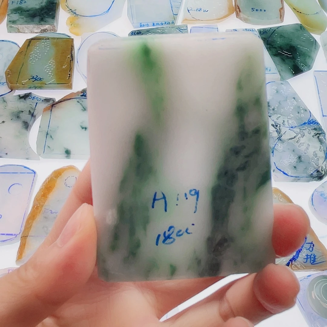 定制翡翠未镶嵌定制