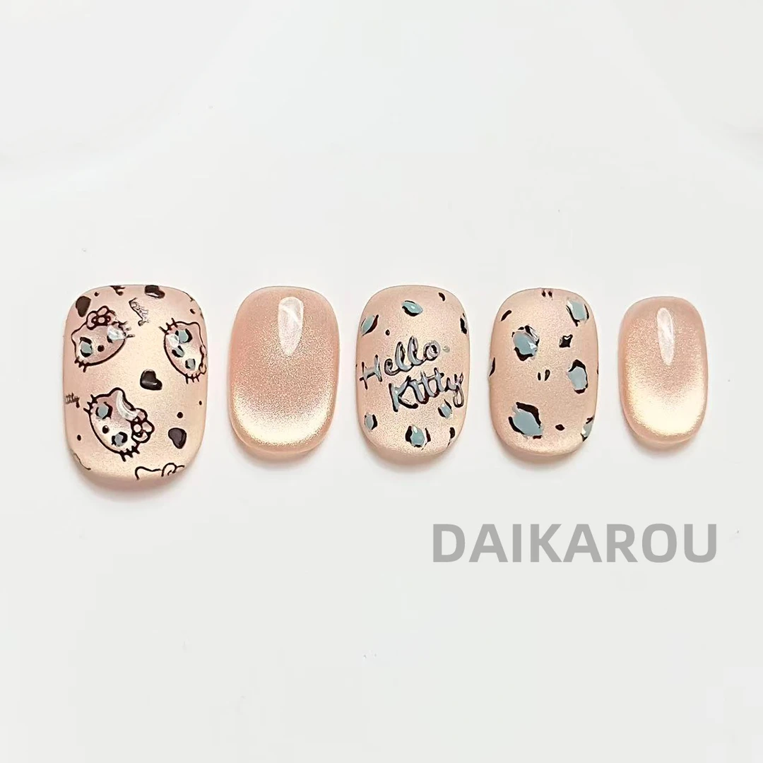 喵喵奶泡浴 黛卡柔 预售 哇擦么 新甲型此度短椭圆手工穿戴甲10片