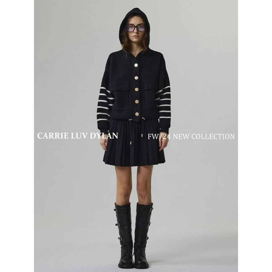 CLD品牌连帽撞色贴袋毛衣外套QK24046