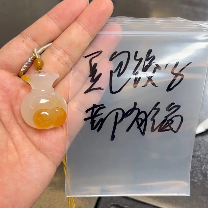 玛瑙/玉髓未镶嵌珠宝半成品豆****馅