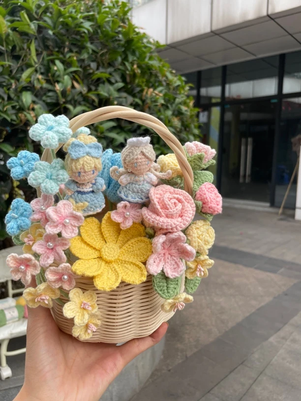 韩系纯手工钩织迪士尼灰姑娘艾莎公主玫瑰花篮生日新婚儿童节礼物