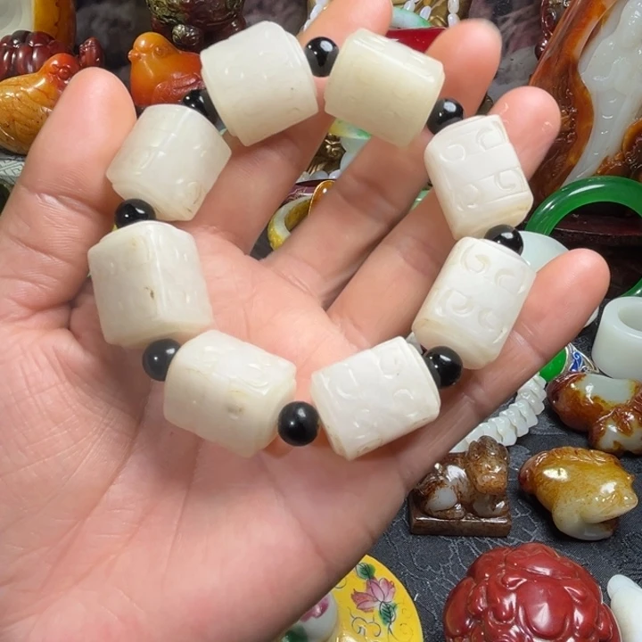 白玉菩提吊坠精美物件精美品位