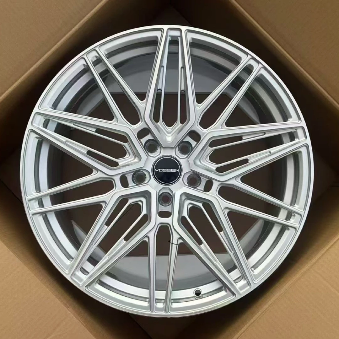20寸树叉轮毂适用新能源车型孔距齐全