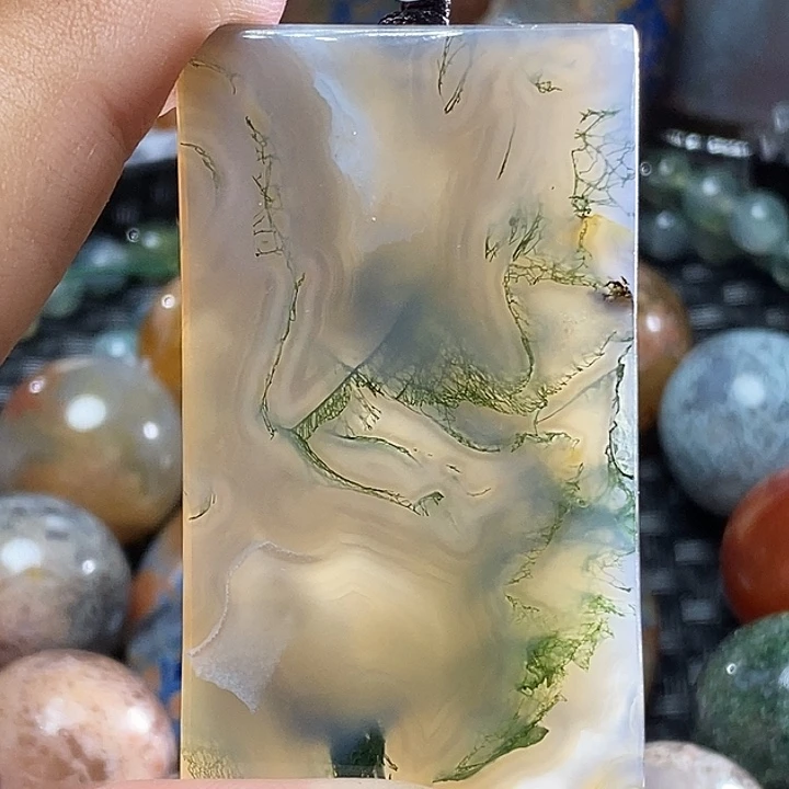 未镶嵌颈饰玛瑙/玉髓