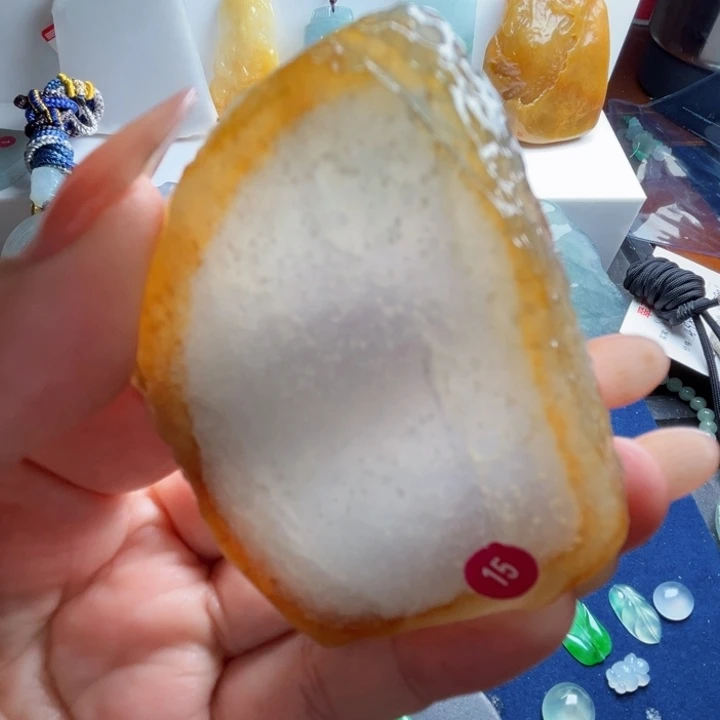 翡翠未镶嵌颈饰天然翡翠