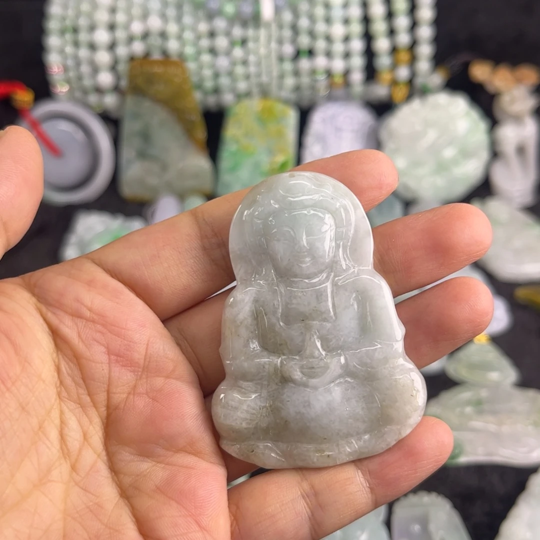 翡翠未镶嵌吊坠(不含链)瑕疵