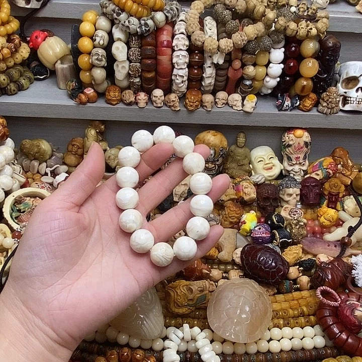 吊坠龙脊菩提驼呀