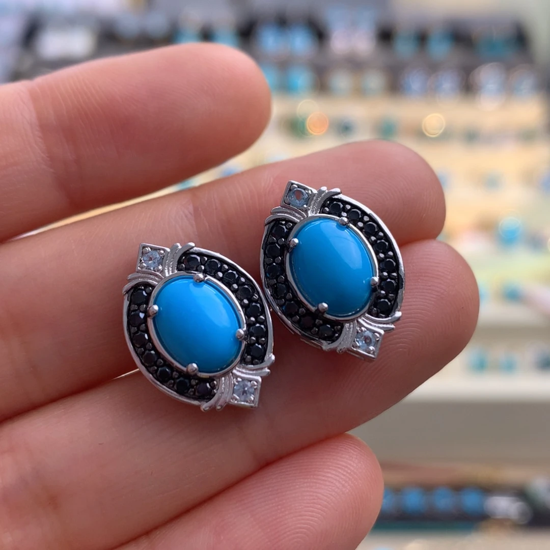 未镶嵌绿松石耳钉