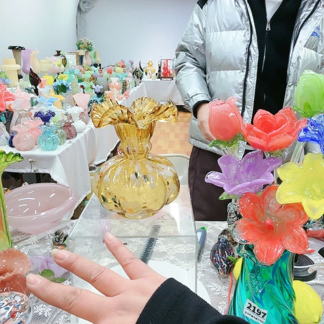 福利不退不换琉璃花瓶艺术品