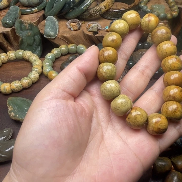 岫岩河磨玉（透闪石质玉）未镶嵌珠宝奇石