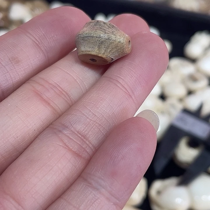 泥塑不打孔联系客服10.8