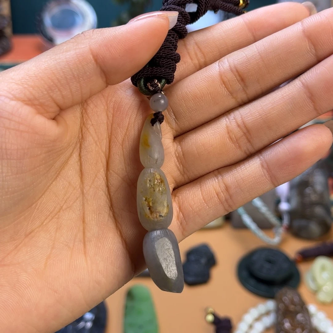 未镶嵌和田玉挂件