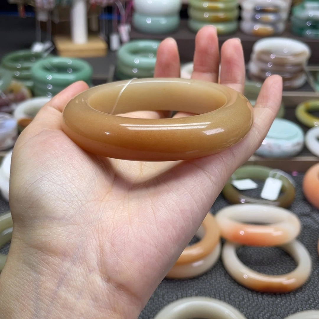 5***.石英质玉未镶嵌手镯