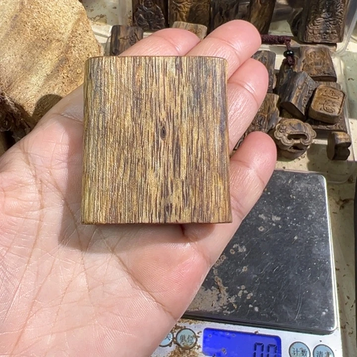 沉香吊坠黄棋楠沉香吊坠13克